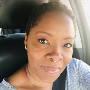 Meet your Posher, Rayna